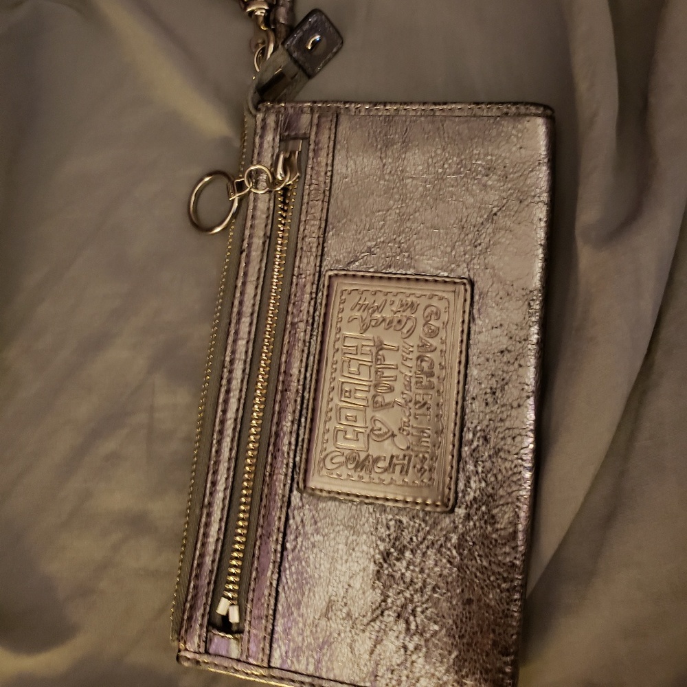 Wristlet